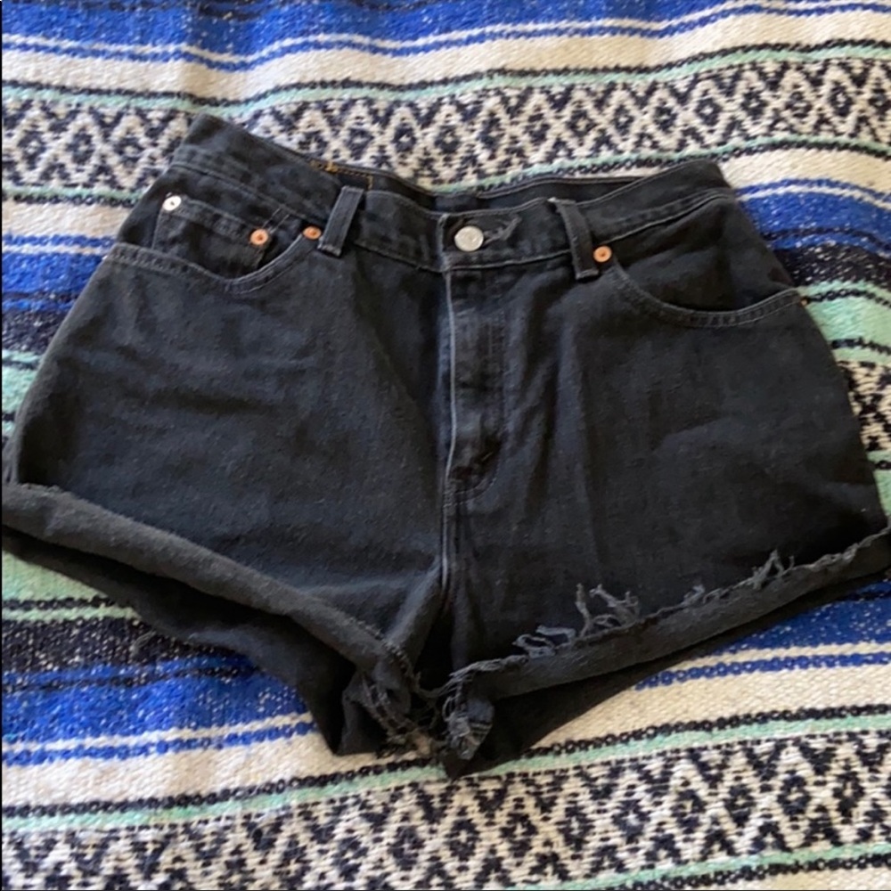 New Levi’s listing